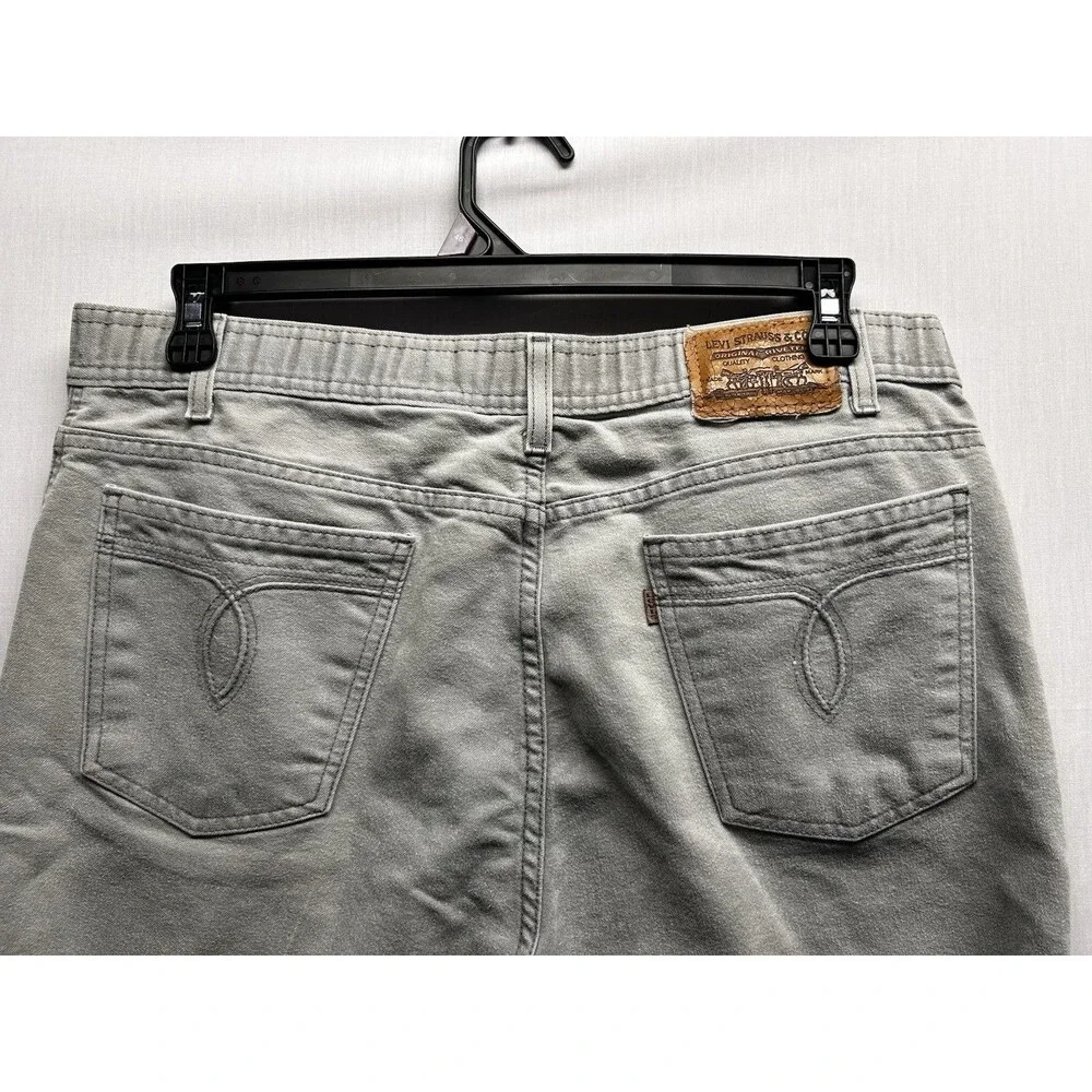 Vintage Levi’s Jeans Brown Label Size 38x24 HEMMED grey Cotton Jeans
